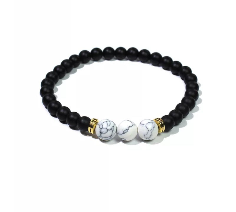 Black and White Beaded Bracelet