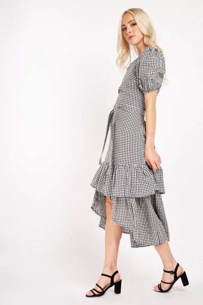 GINGHAM PRINT DIP HEM TIERED DRESS